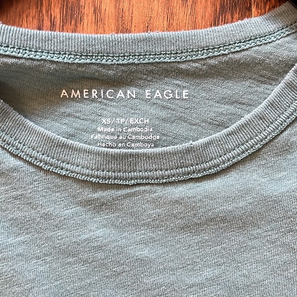 American Eagle t-shirt, size XS - Picture 3 of 4